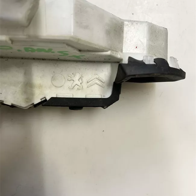 Serratura porta anteriore sinistra con comando semplice