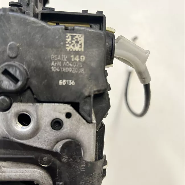 Serratura porta anteriore sinistra con comando semplice