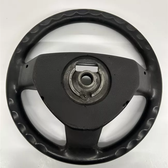 Volante con comandi radio, delux