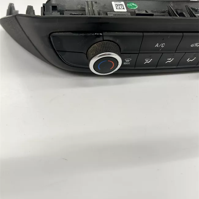 Blocco comando climatizzazione aria condizionata