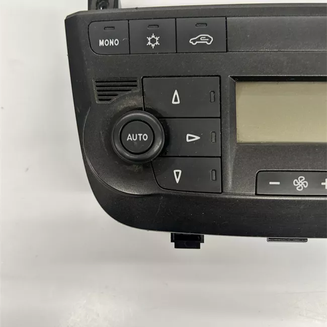 Blocco comando climatizzazione aria condizionata