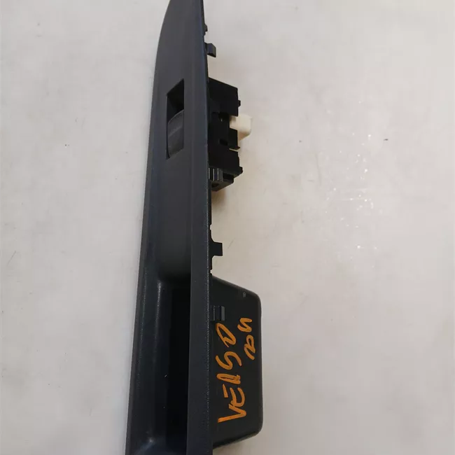 Interruttore alzacristalli porta anteriore