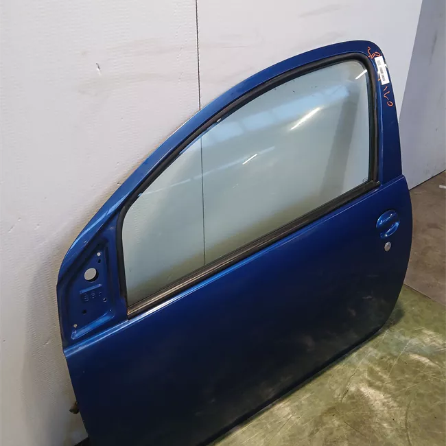 Porta anteriore sinistra