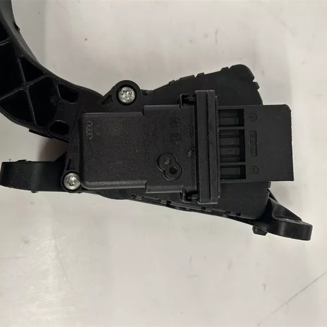 Pedale acceleratore Atm con modulo elettronico