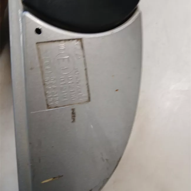 Retrovisore esterno sinistro Elettrico