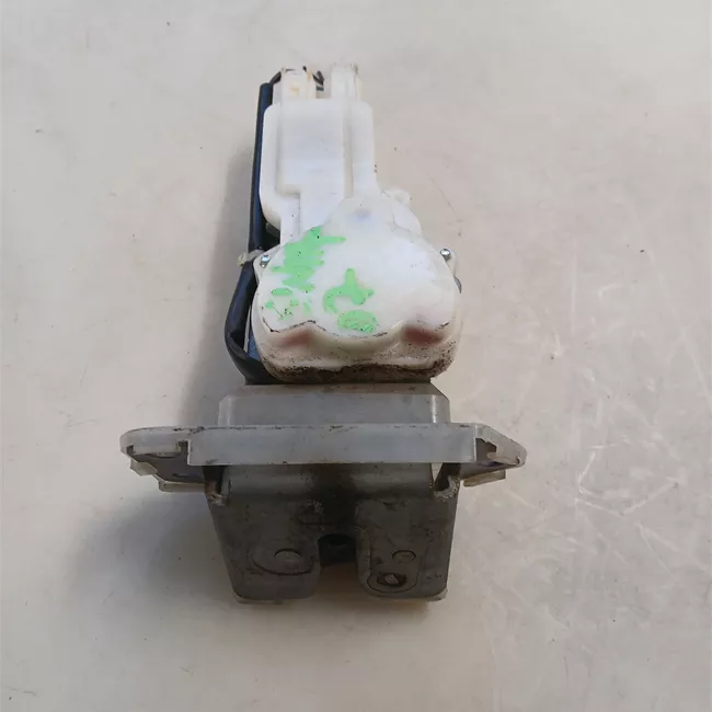 Serratura portello posteriore