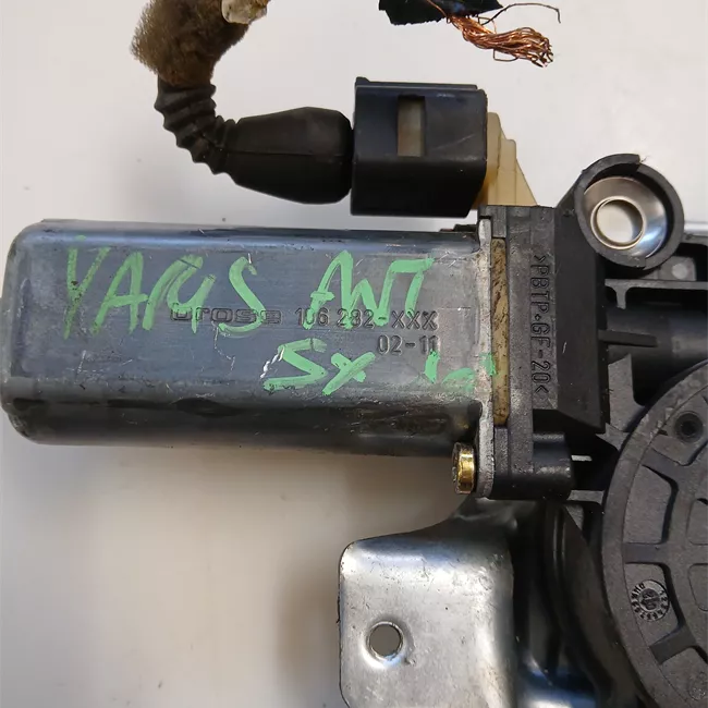 Altoparlante porta anteriore sinistro