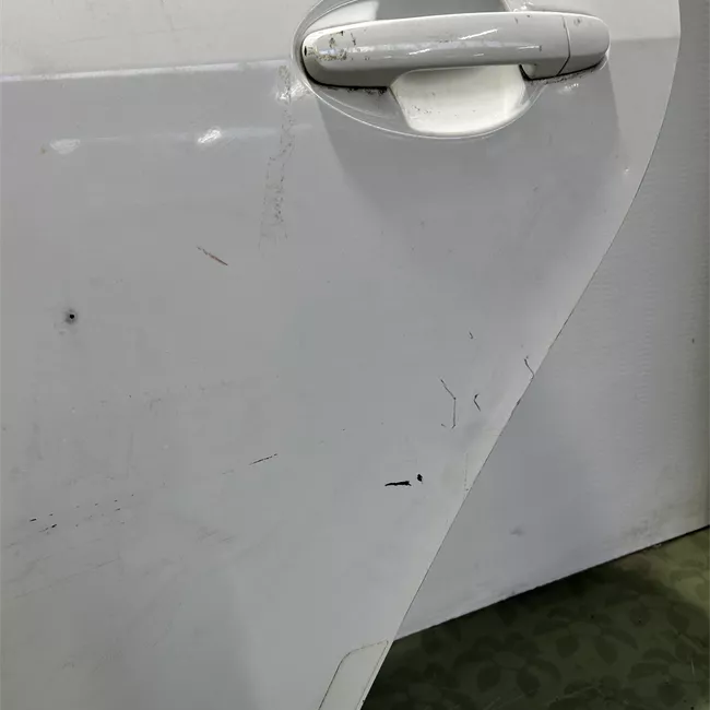 Porta posteriore sinistra