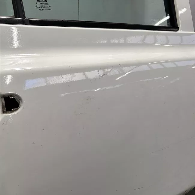 Porta posteriore destra