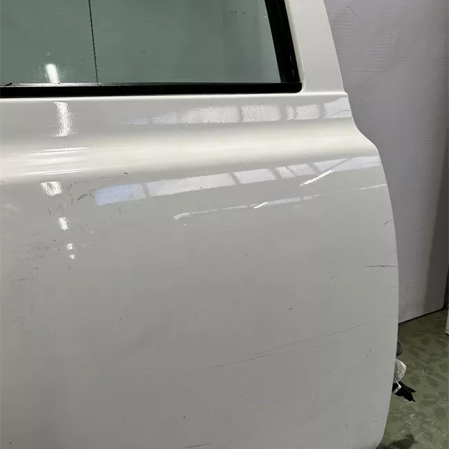 Porta posteriore destra