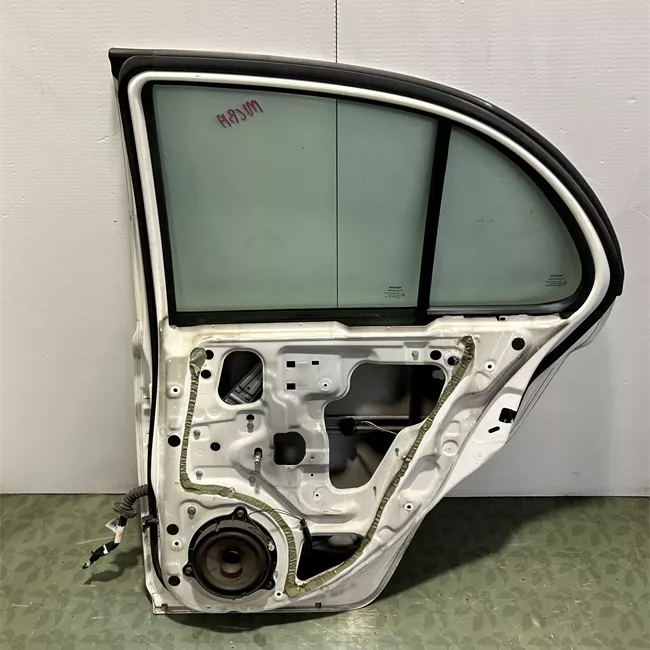 Porta posteriore destra