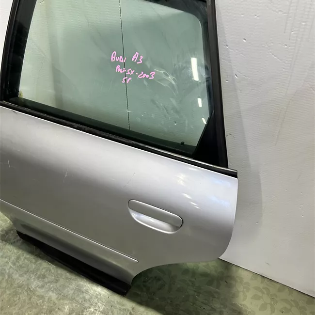 Porta posteriore sinistra