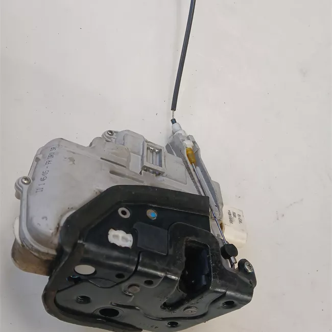 Serratura porta anteriore sinistra