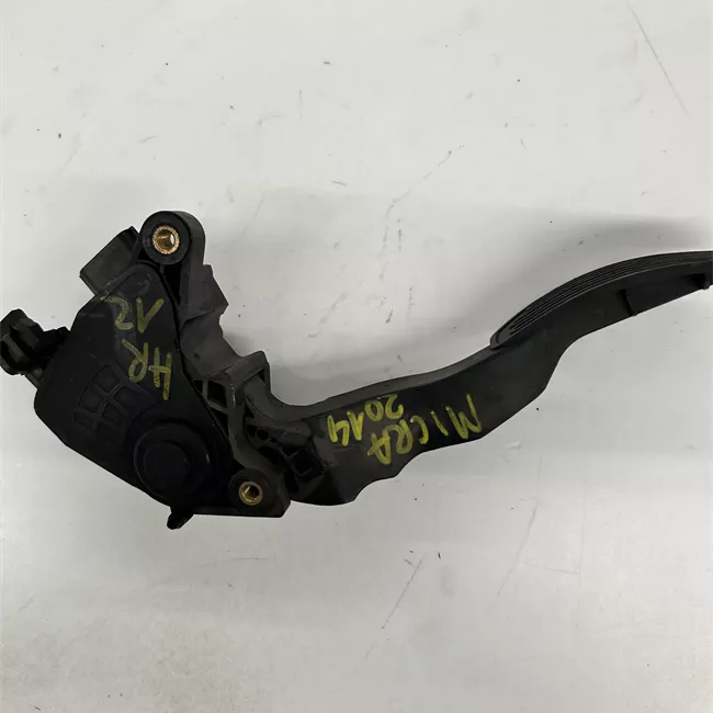 Pedale acceleratore Allestimento Upper