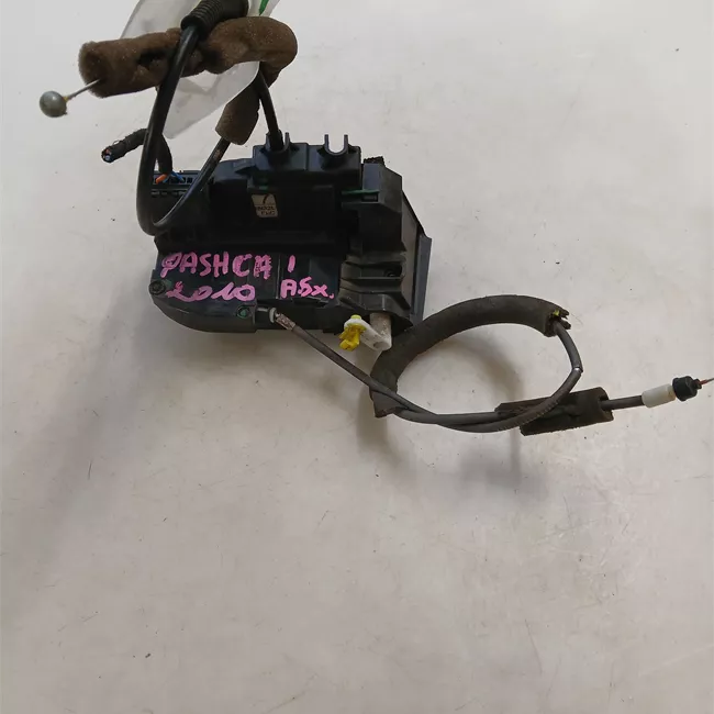 Serratura porta anteriore sinistra