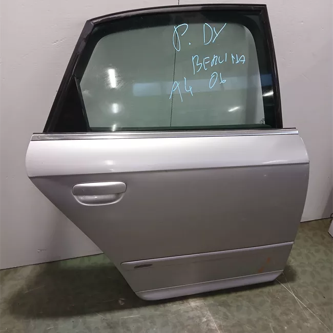 Porta posteriore destra