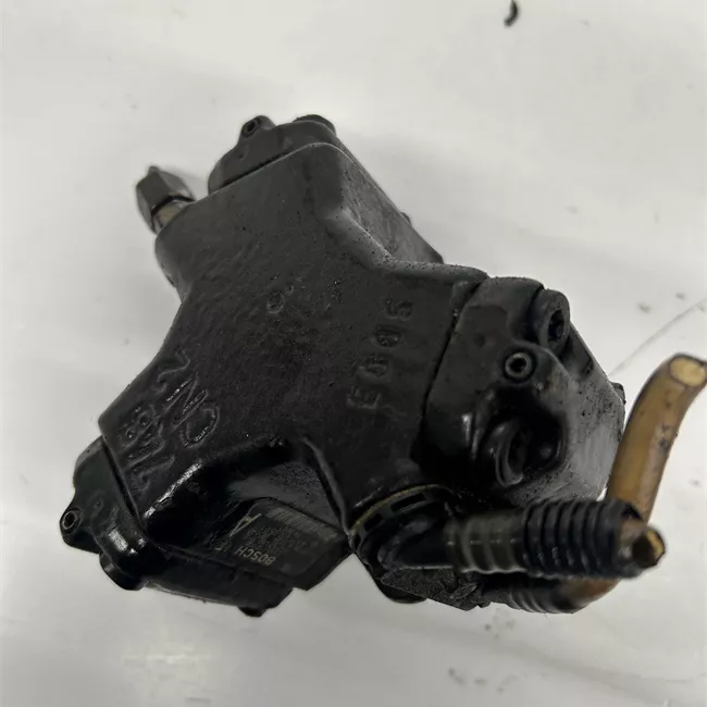 Pompa iniezione rotazionale