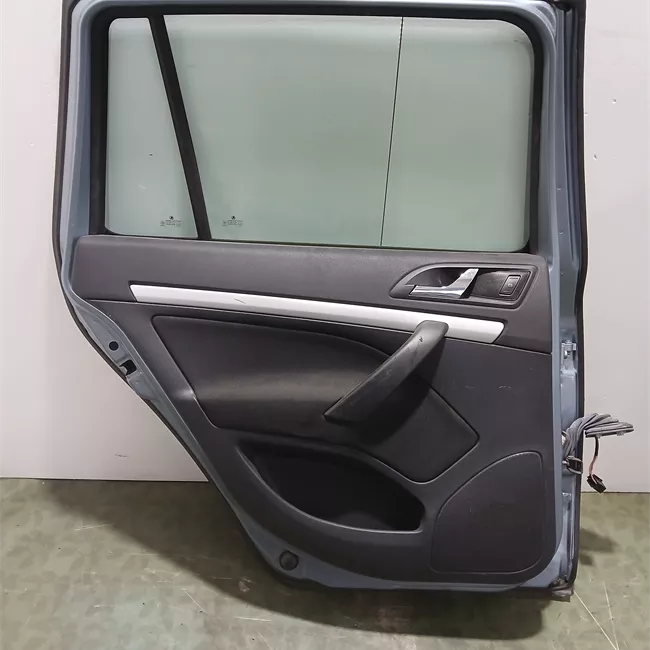 Porta posteriore sinistra