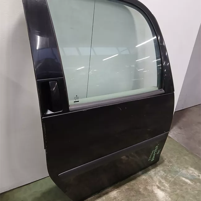 Porta posteriore destra