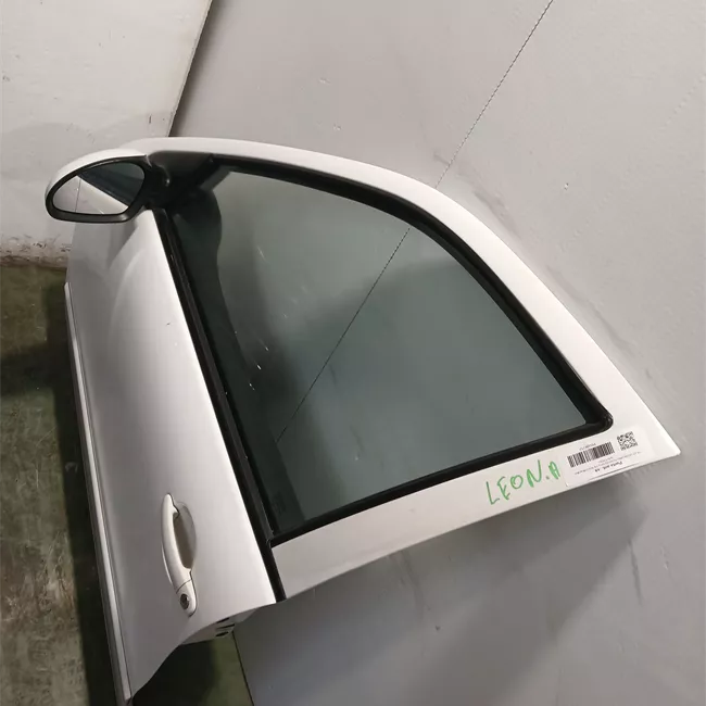 Porta anteriore sinistra