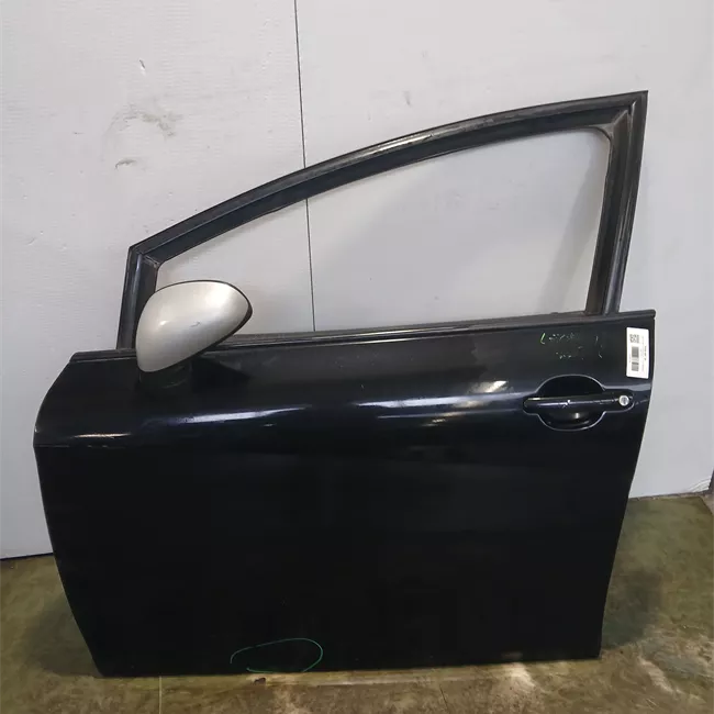 Porta anteriore sinistra