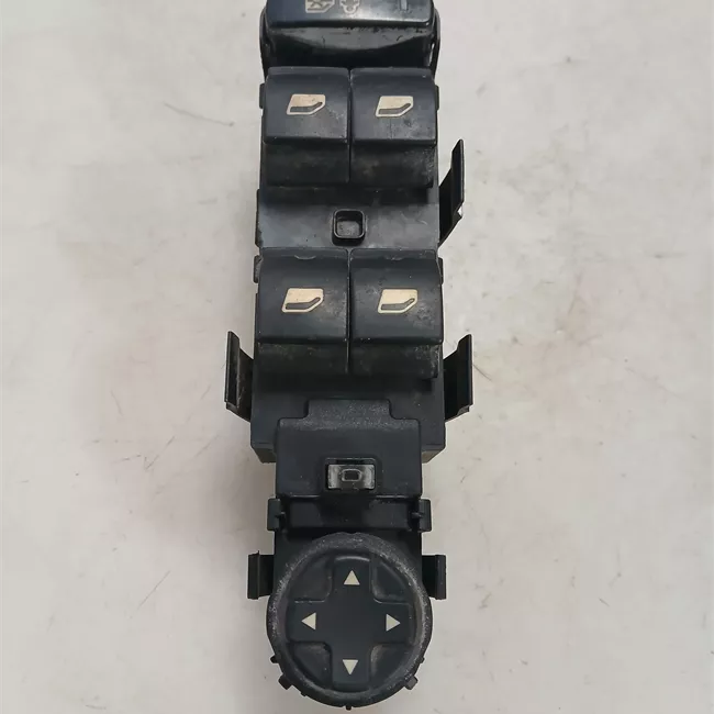 Interruttore alzacristalli porta anteriore