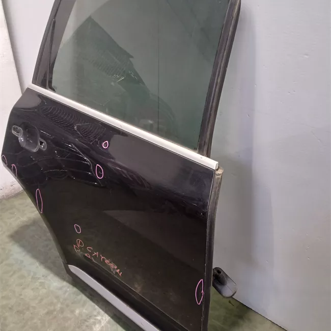 Porta posteriore destra