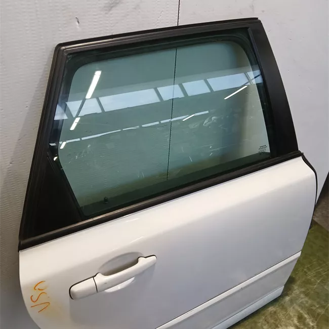 Porta posteriore destra