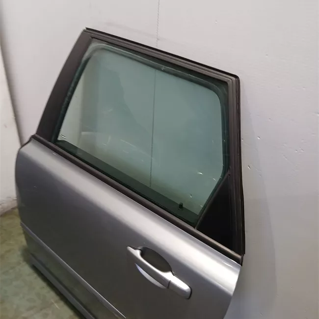 Porta posteriore sinistra