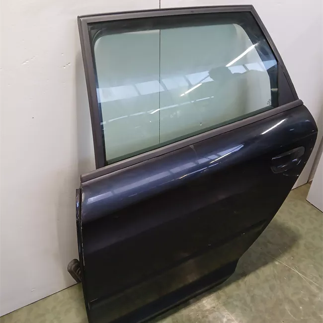 Porta posteriore sinistra