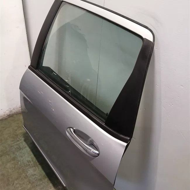 Porta posteriore sinistra