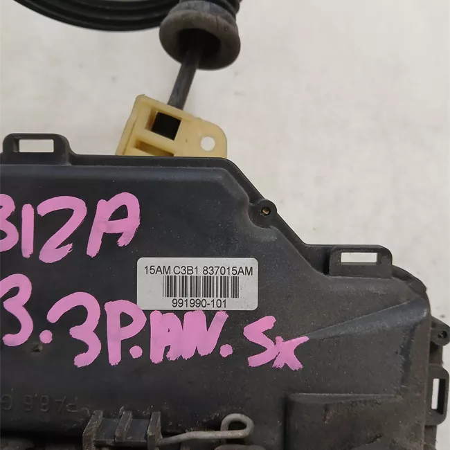 Serratura porta anteriore sinistra