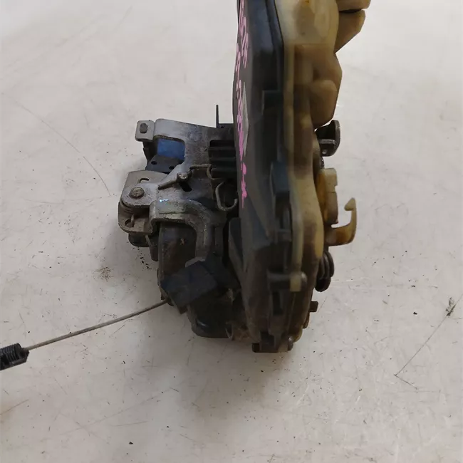 Serratura porta anteriore sinistra