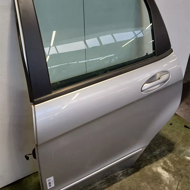 Porta posteriore sinistra