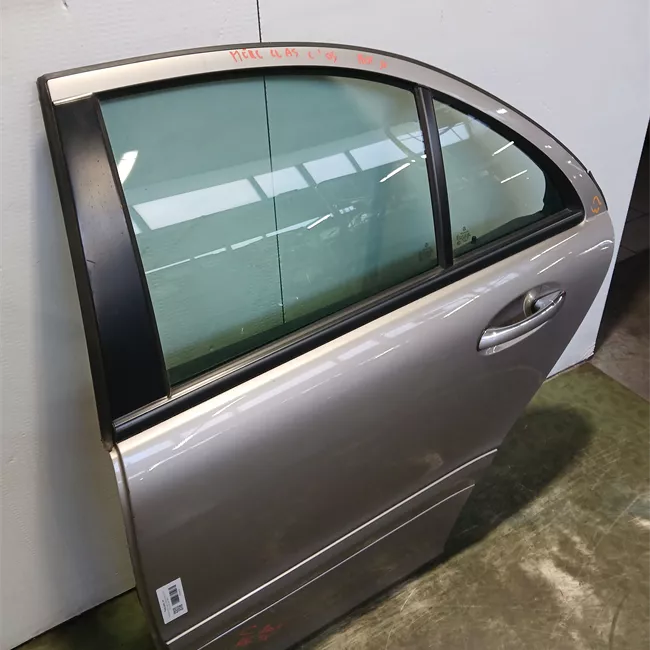 Porta posteriore sinistra