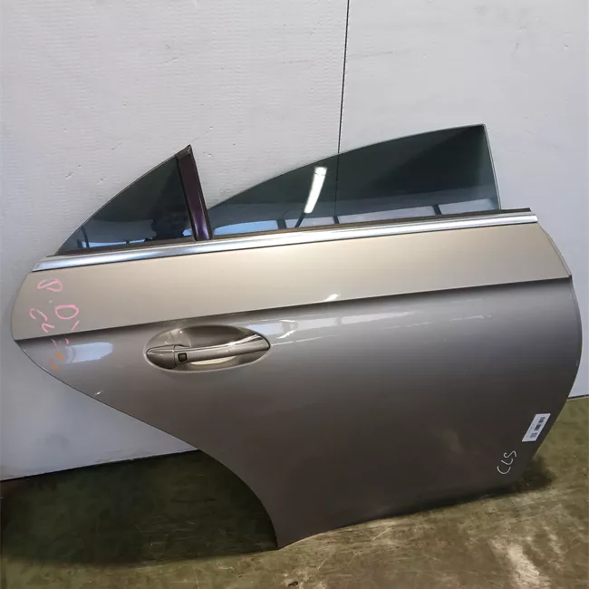 Porta posteriore destra