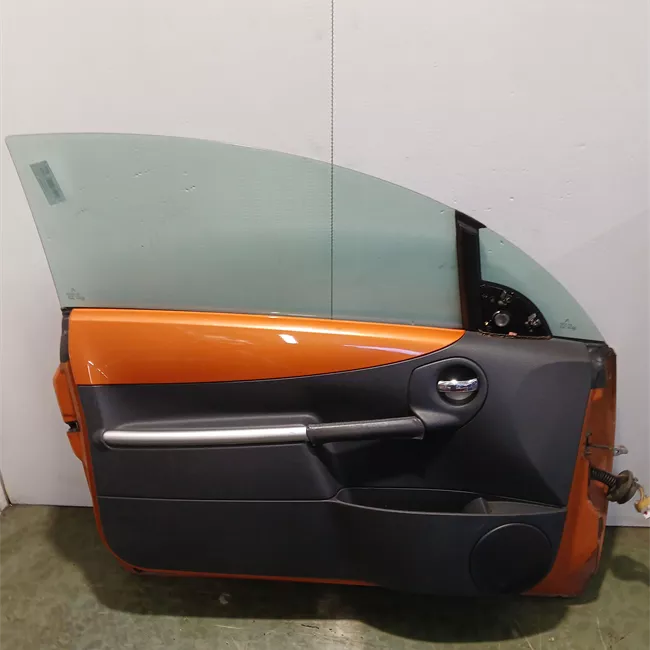 Porta anteriore sinistra