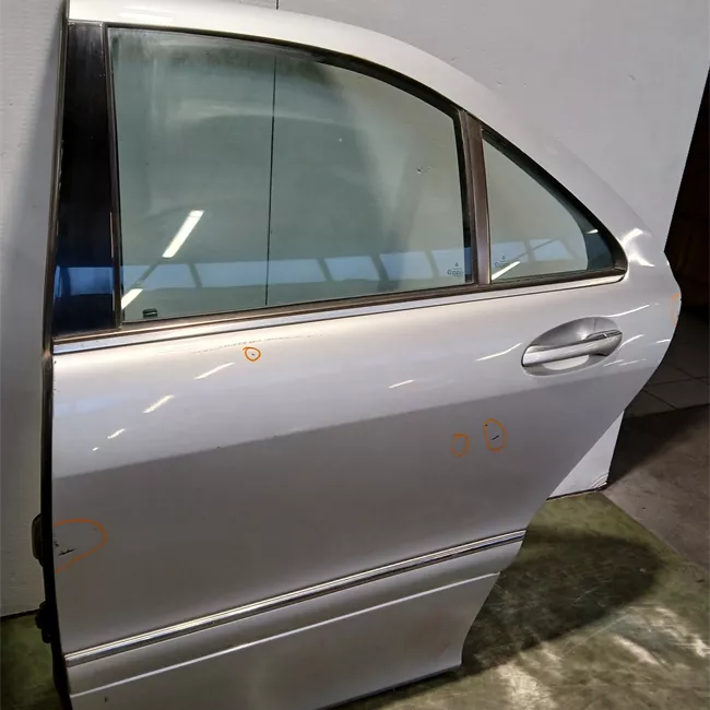 Porta posteriore sinistra