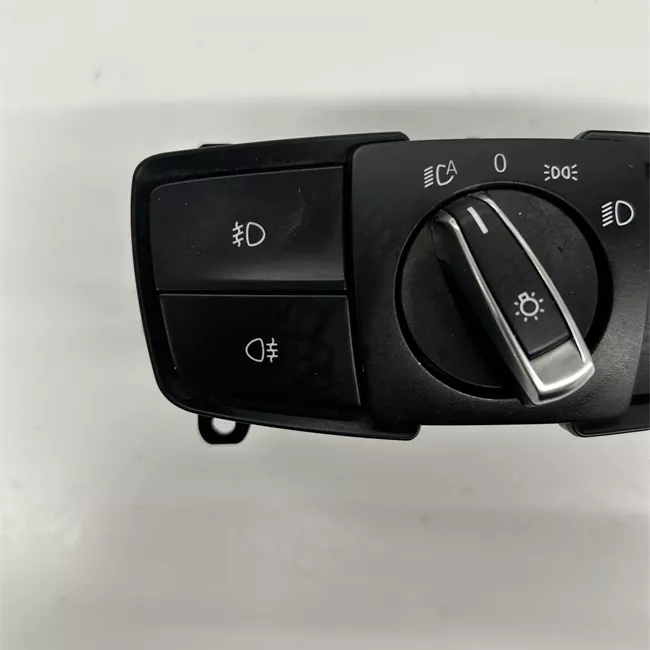 Interruttore blocco comando luci con fari fendinebbia