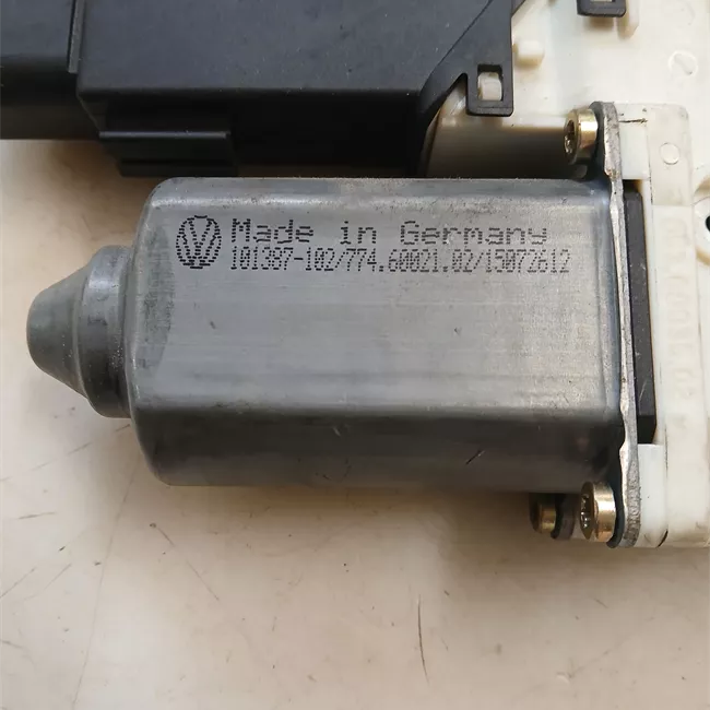 Alzacristallo elettrico porta anteriore sinistro