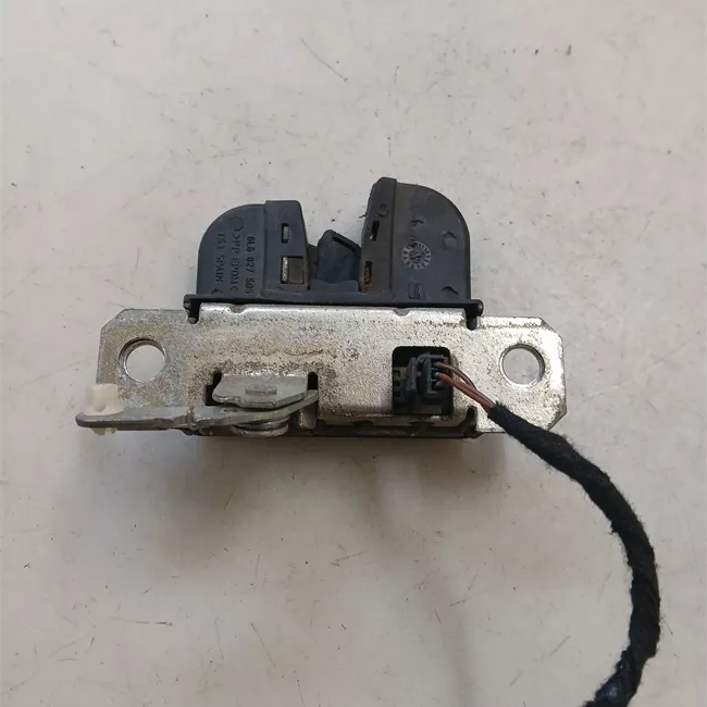 Serratura portello posteriore nero