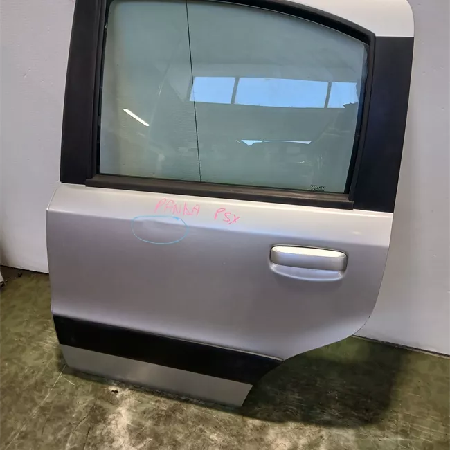 Porta posteriore sinistra