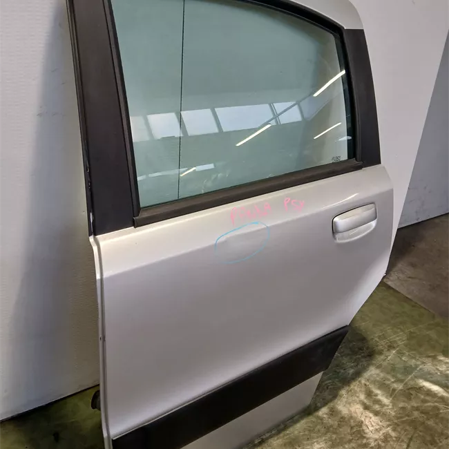 Porta posteriore sinistra