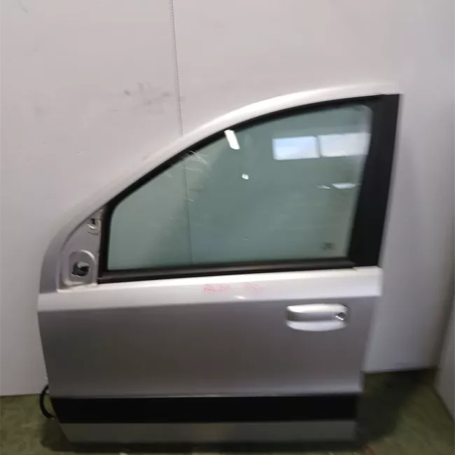 Porta anteriore sinistra