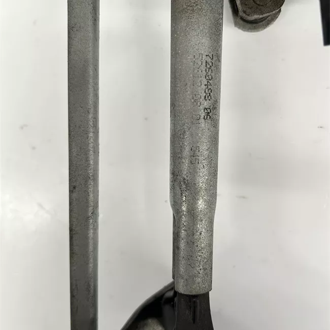 Meccanismo tergiparabrezza con motorino