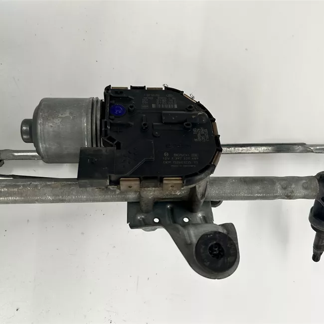 Meccanismo tergiparabrezza con motorino