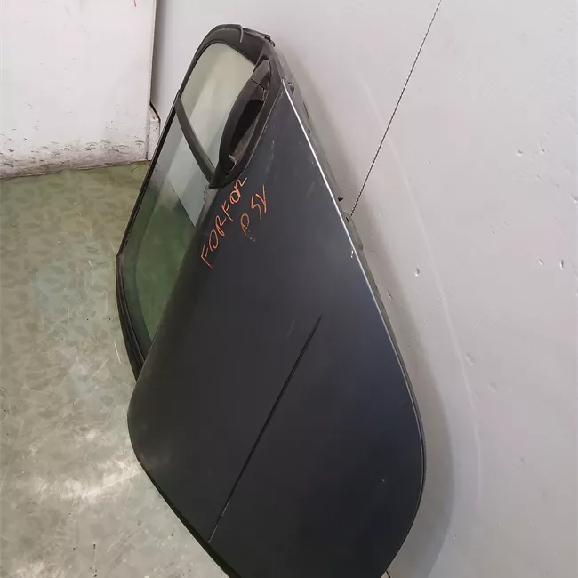 Pannello esterno porta posteriore sinistro