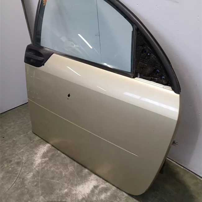 Pannello esterno porta anteriore destro