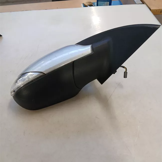 Retrovisore esterno regolazione elettrica destro