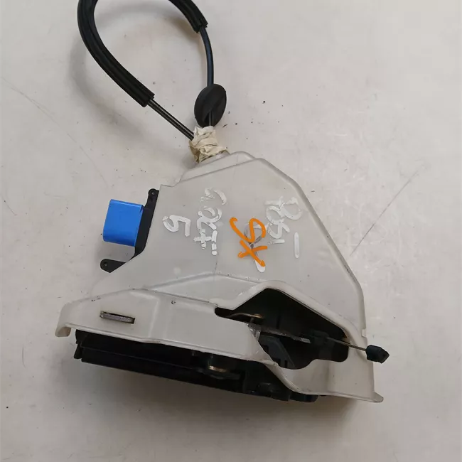 Serratura porta posteriore sinistra